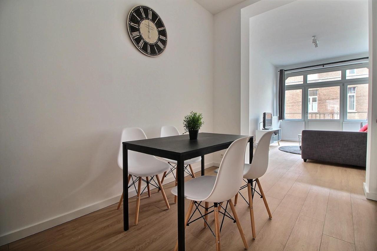 Rent A Flat - Bruxelles Apartment ภายนอก รูปภาพ