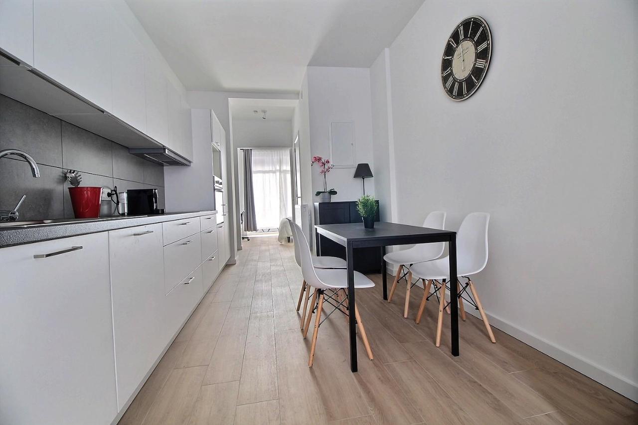 Rent A Flat - Bruxelles Apartment ภายนอก รูปภาพ