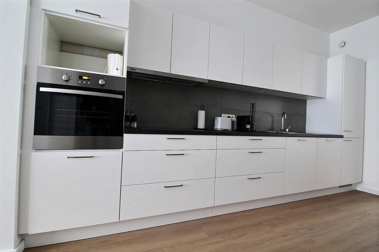 Rent A Flat - Bruxelles Apartment ภายนอก รูปภาพ