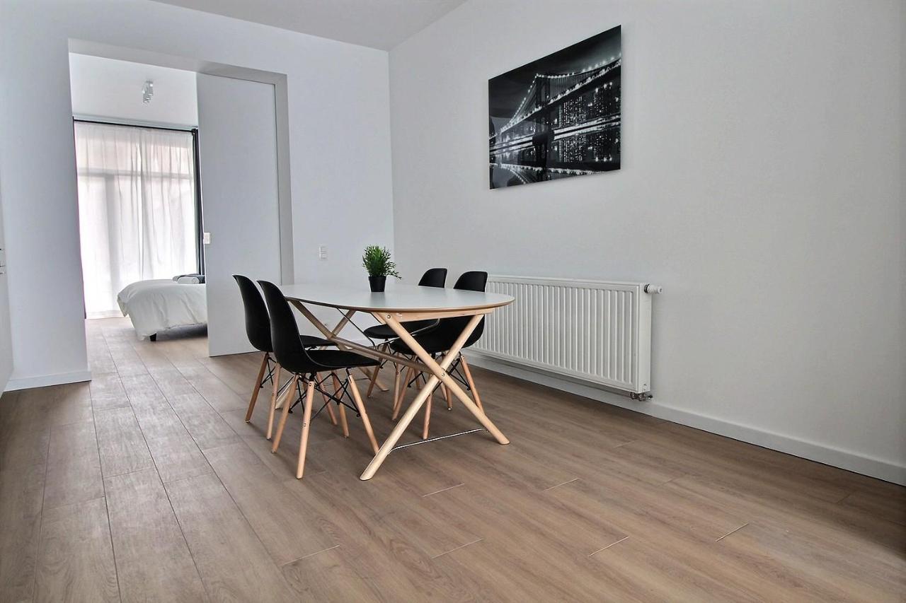 Rent A Flat - Bruxelles Apartment ภายนอก รูปภาพ